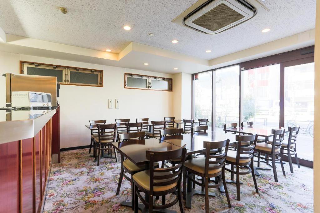 Hotel Bougainvillea Minowa Tokyo Bagian luar foto